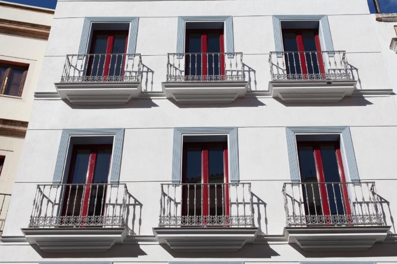 Apartamento Puerta Del Arenal - Kainga Homes Севилья Экстерьер фото