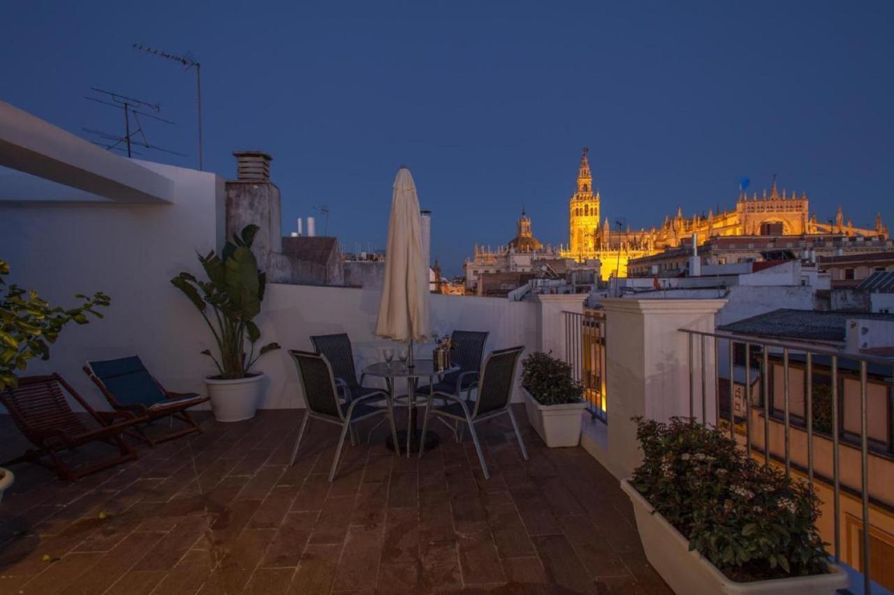 Apartamento Puerta Del Arenal - Kainga Homes Севилья Экстерьер фото