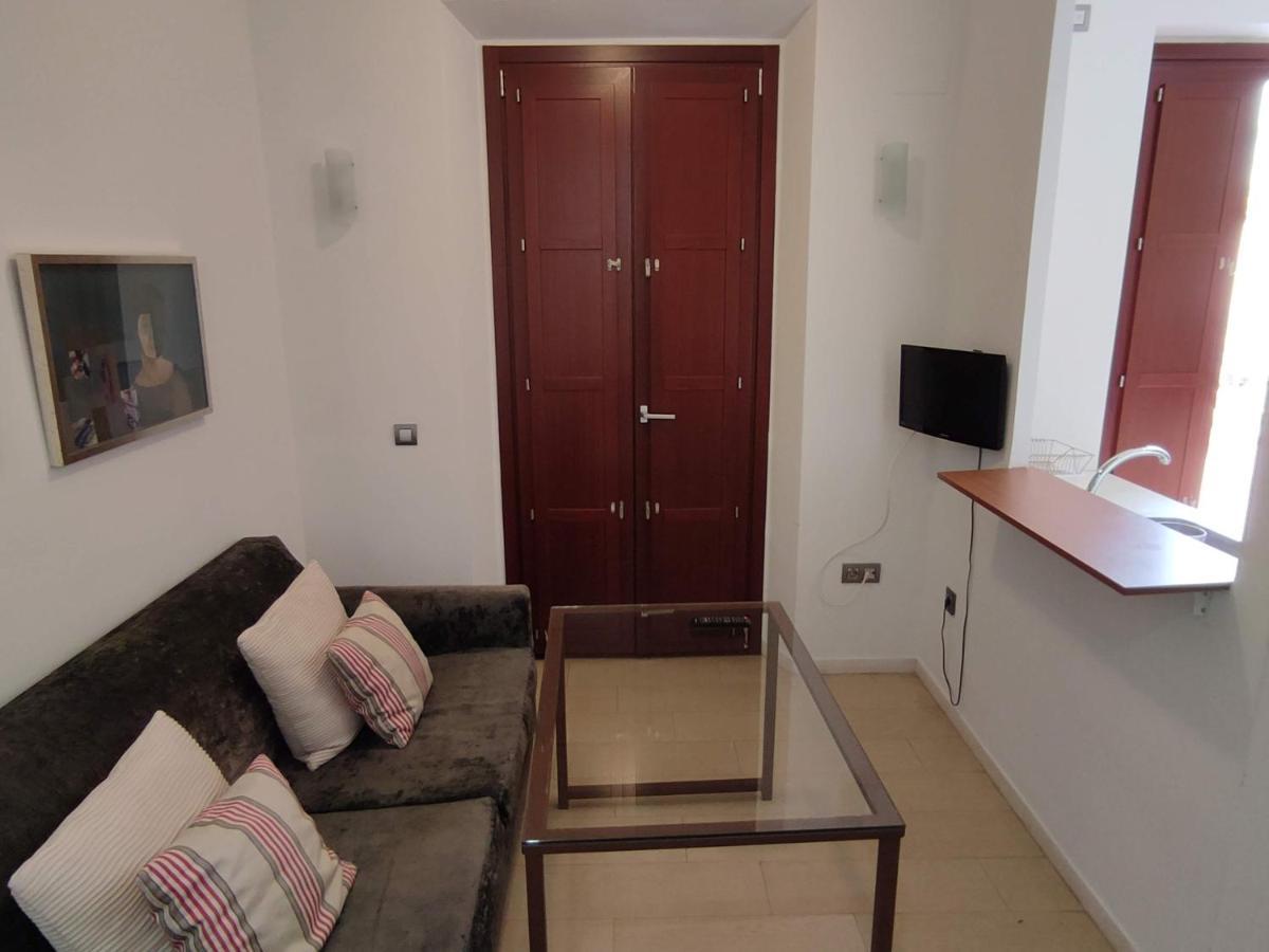 Apartamento Puerta Del Arenal - Kainga Homes Севилья Экстерьер фото